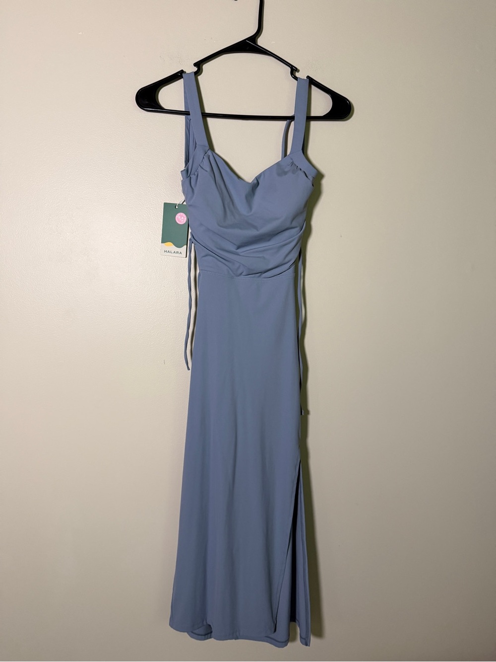 NWT Halara Light Blue Sleeveless midi Dress with Sweetheart Neckline